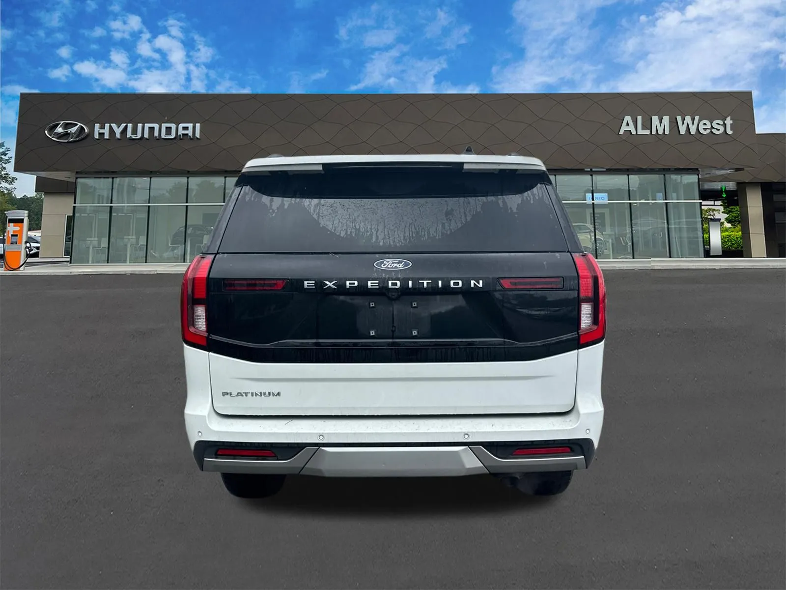 2025 Ford Expedition Platinum - Photo 6