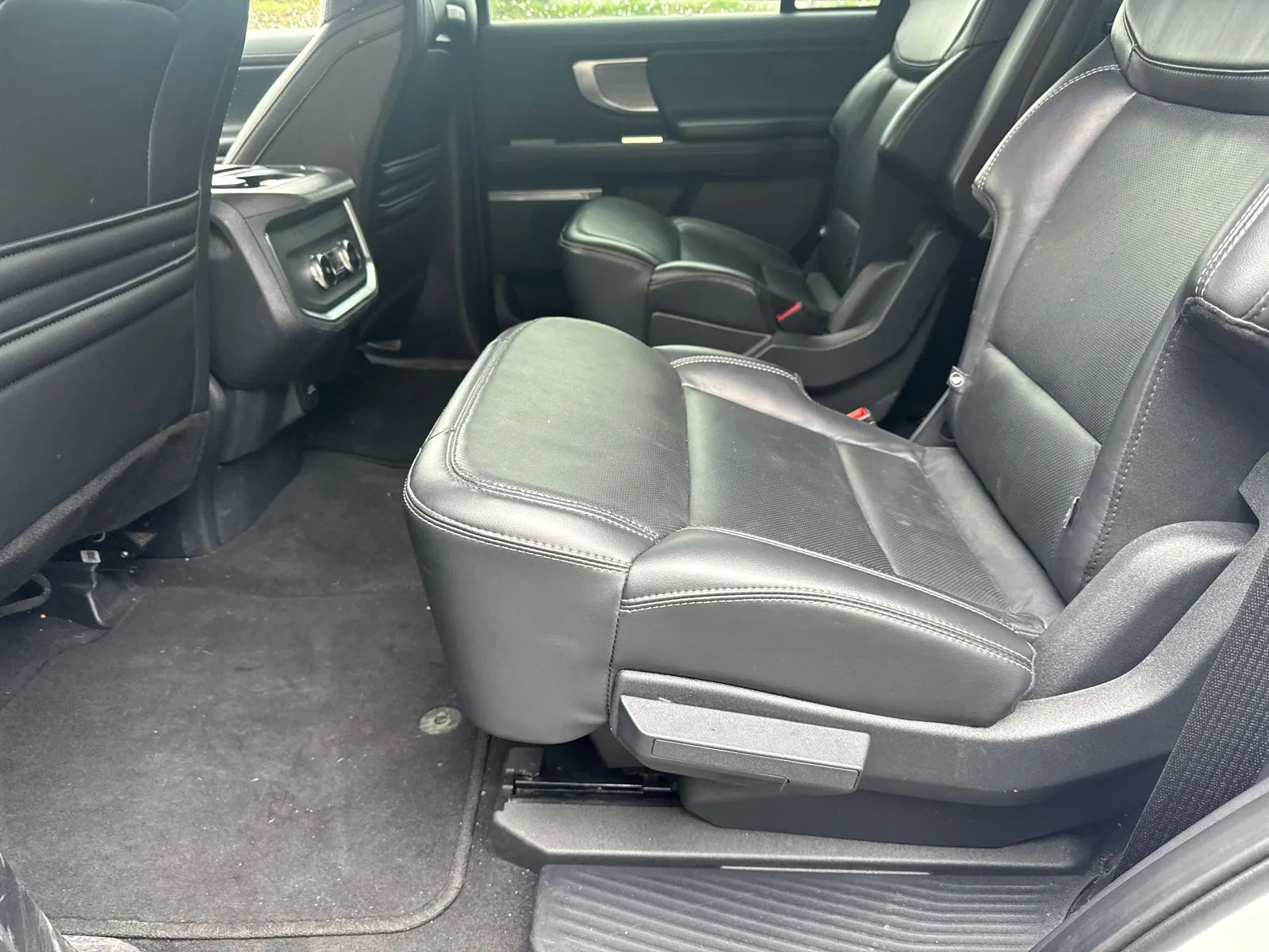 2025 Ford Expedition Platinum - Photo 20