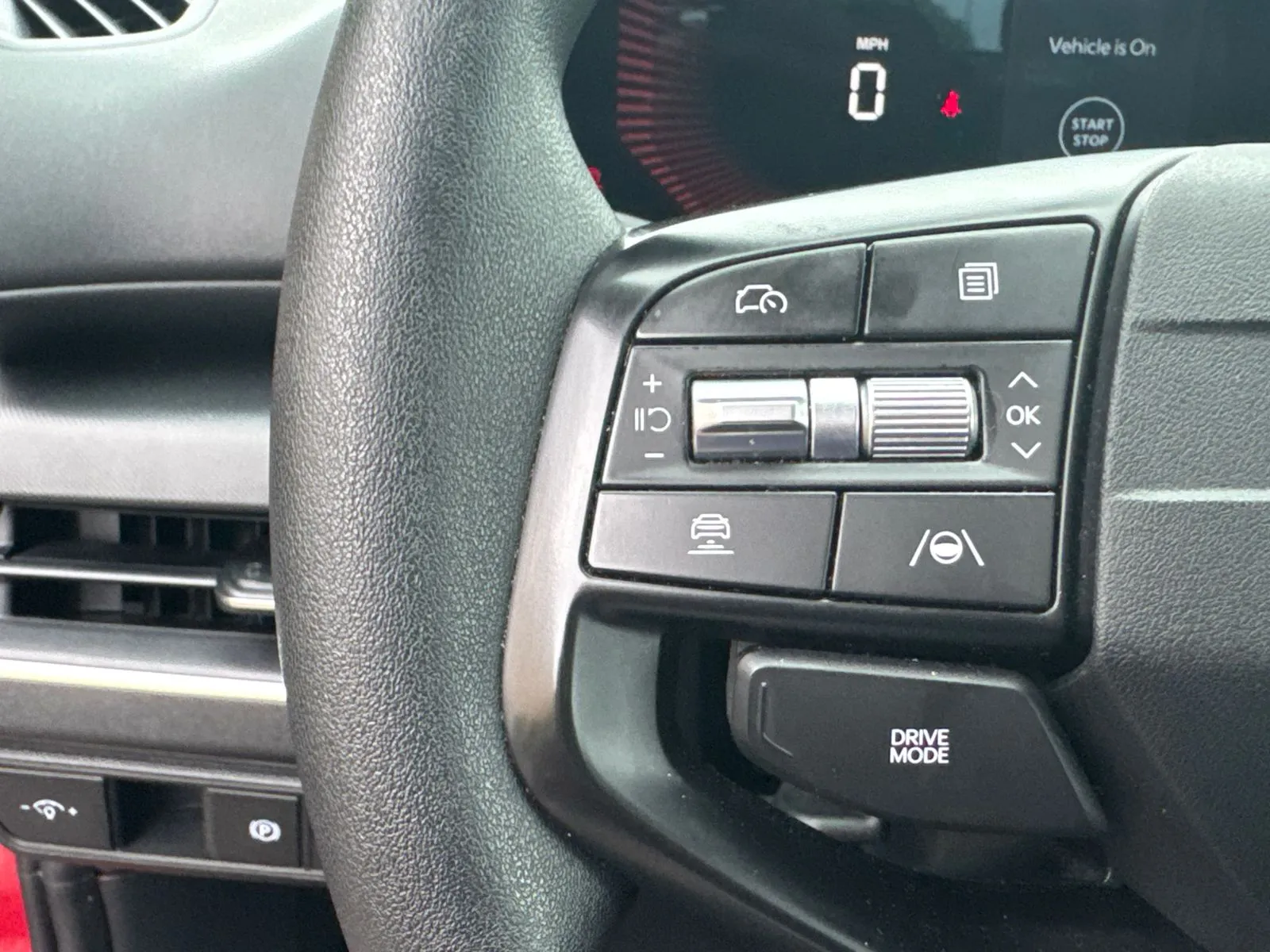 2025 Kia K4 LXS - Photo 25