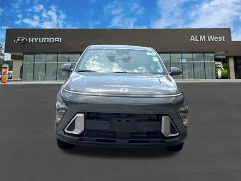 Photos of 2026 Hyundai Kona SE for sale in Lithia Springs, GA at ALM Hyundai West