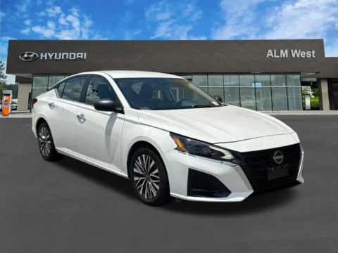 Another view of 2025 Nissan Altima 2.5 SV for sale in Lithia Springs, GA at ALM Hyundai West