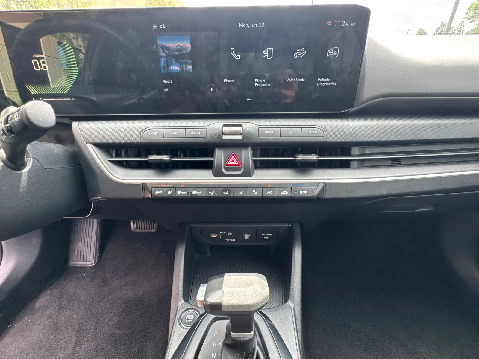 2025 Kia K4 LXS - Photo 28
