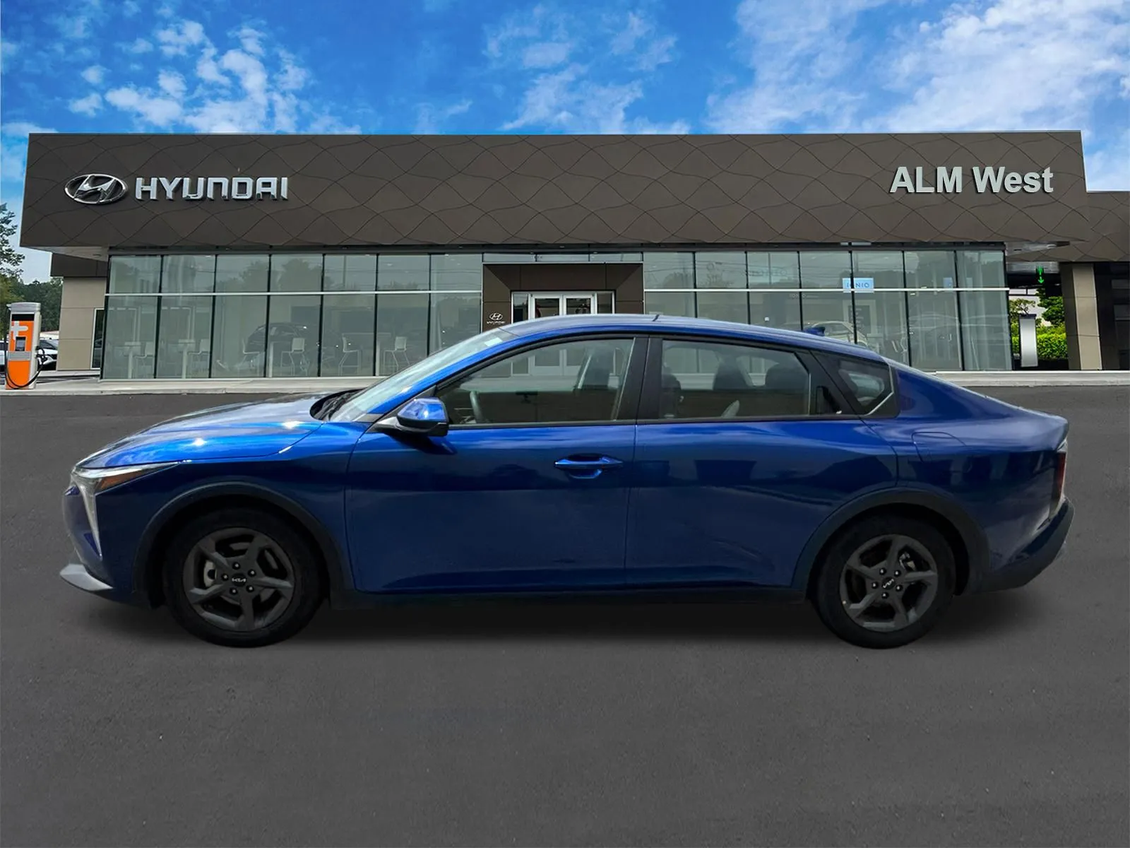 2025 Kia K4 LXS - Photo 8