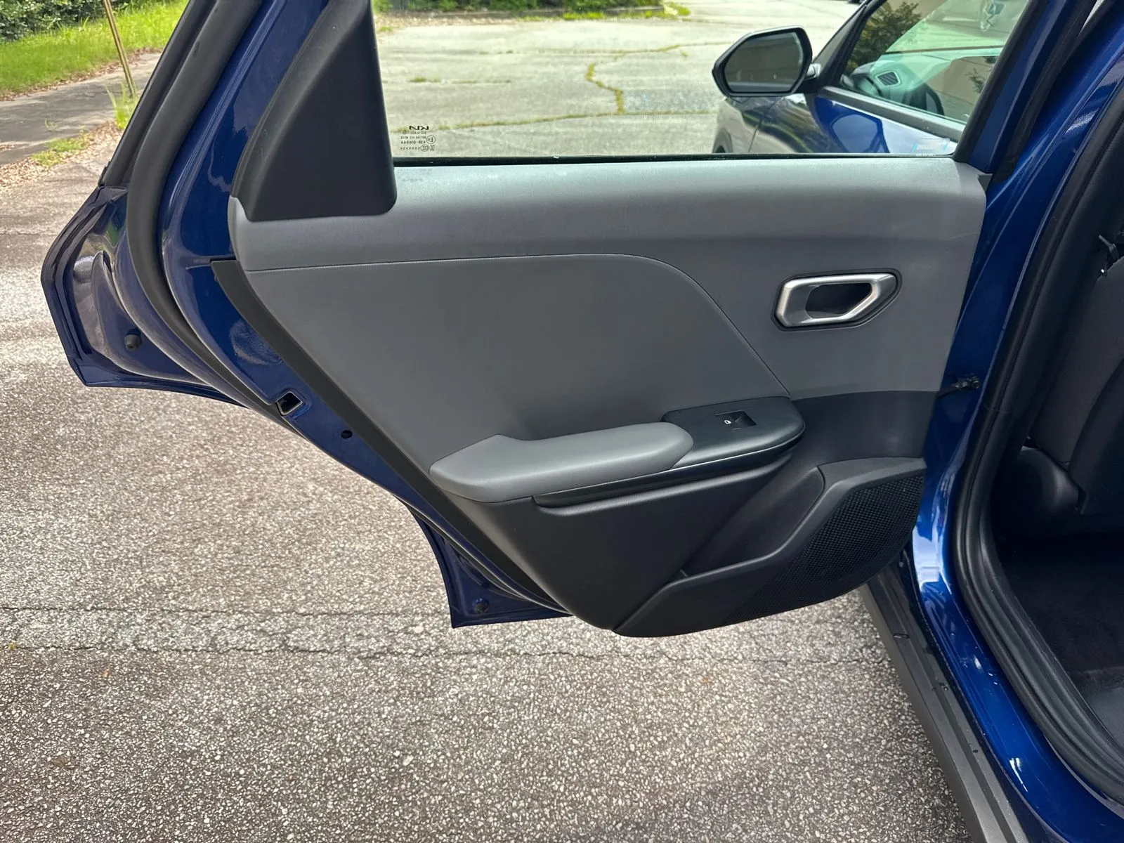 2025 Kia K4 LXS - Photo 21