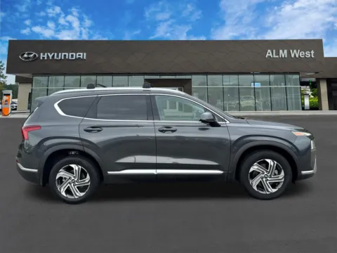 More photos of 2022 Hyundai Santa Fe SEL at ALM Hyundai West, GA