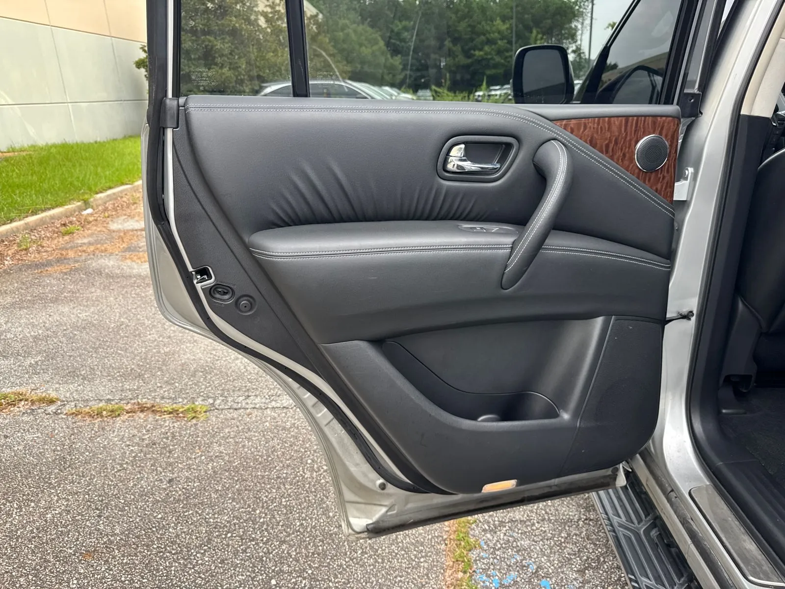 2019 Nissan Armada Platinum - Photo 22