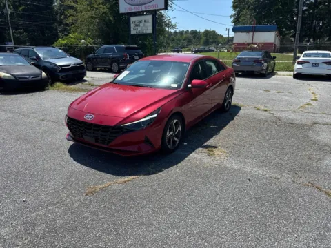 Red 2023 Hyundai Elantra SEL for sale in Lithia Springs, GA
