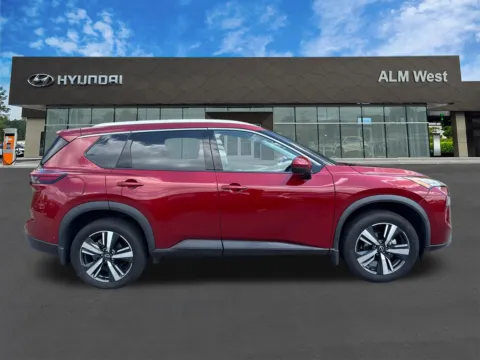 More photos of 2024 Nissan Rogue SL at ALM Hyundai West, GA