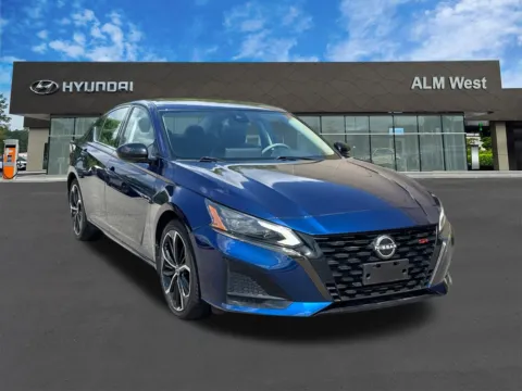 Another view of 2023 Nissan Altima 2.5 SR for sale in Lithia Springs, GA at ALM Hyundai West