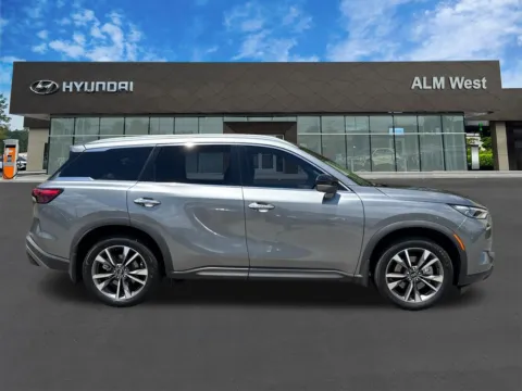 More photos of 2024 INFINITI QX60 LUXE at ALM Hyundai West, GA