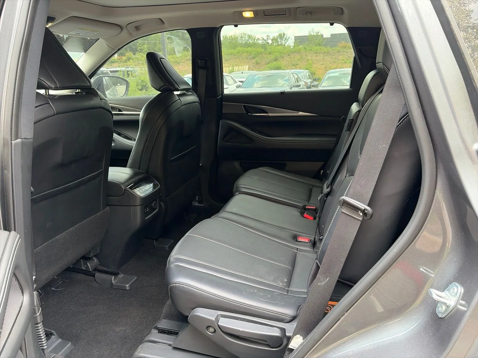 2024 INFINITI QX60 LUXE - Photo 10