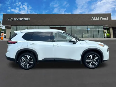 More photos of 2024 Nissan Rogue SL at ALM Hyundai West, GA