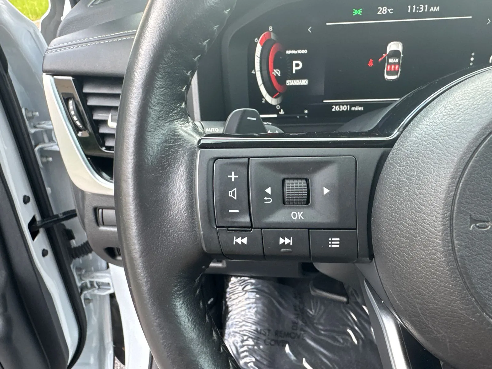 2024 Nissan Rogue SL - Photo 26