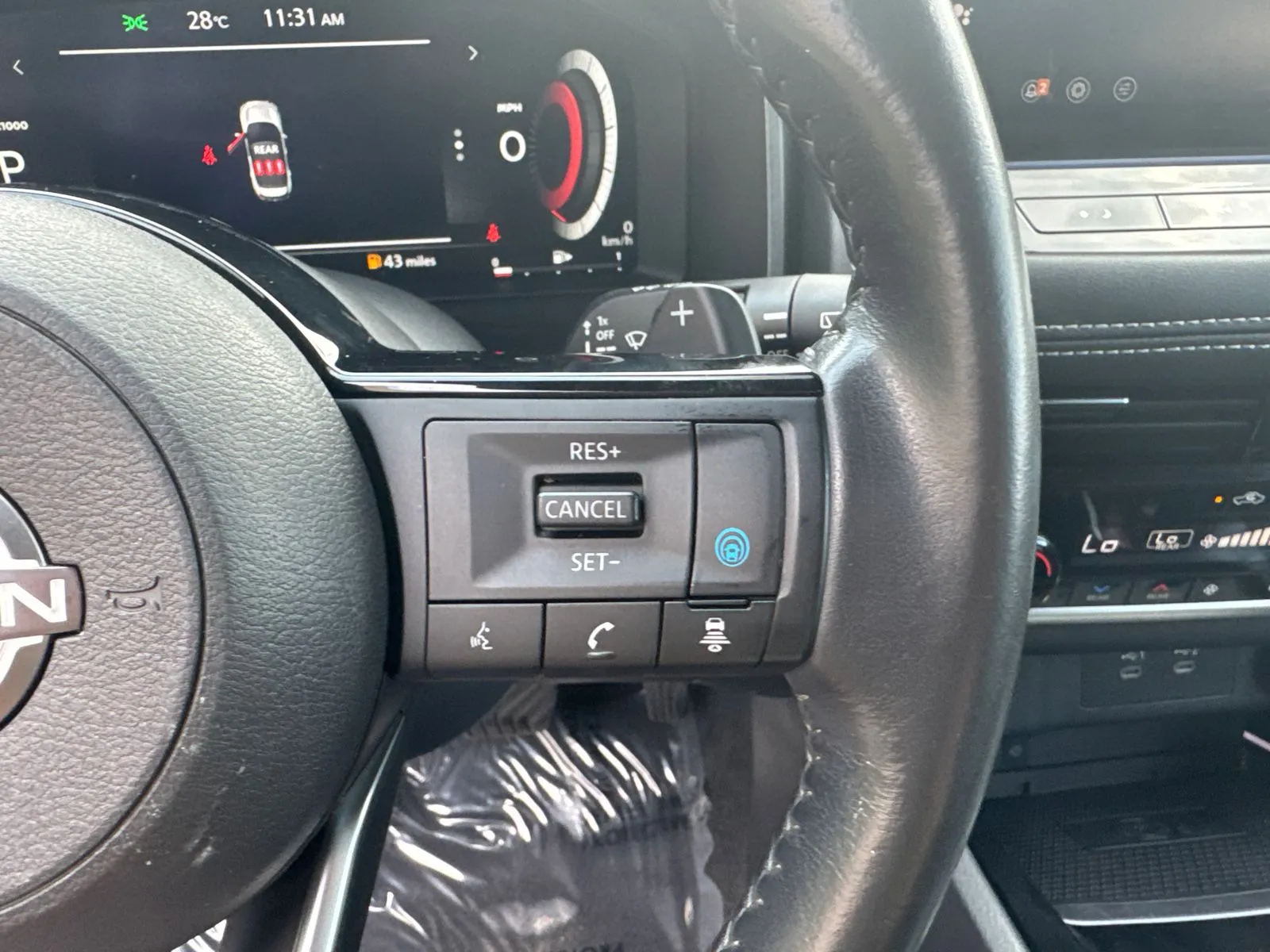 2024 Nissan Rogue SL - Photo 27