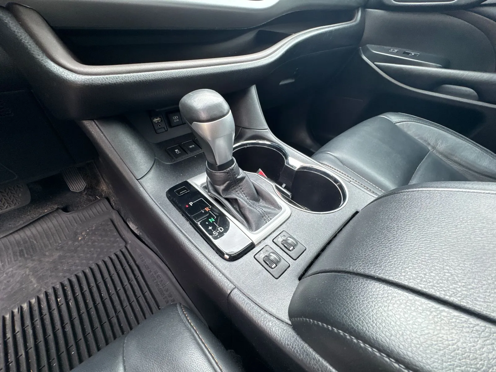 2018 Toyota Highlander XLE - Photo 31