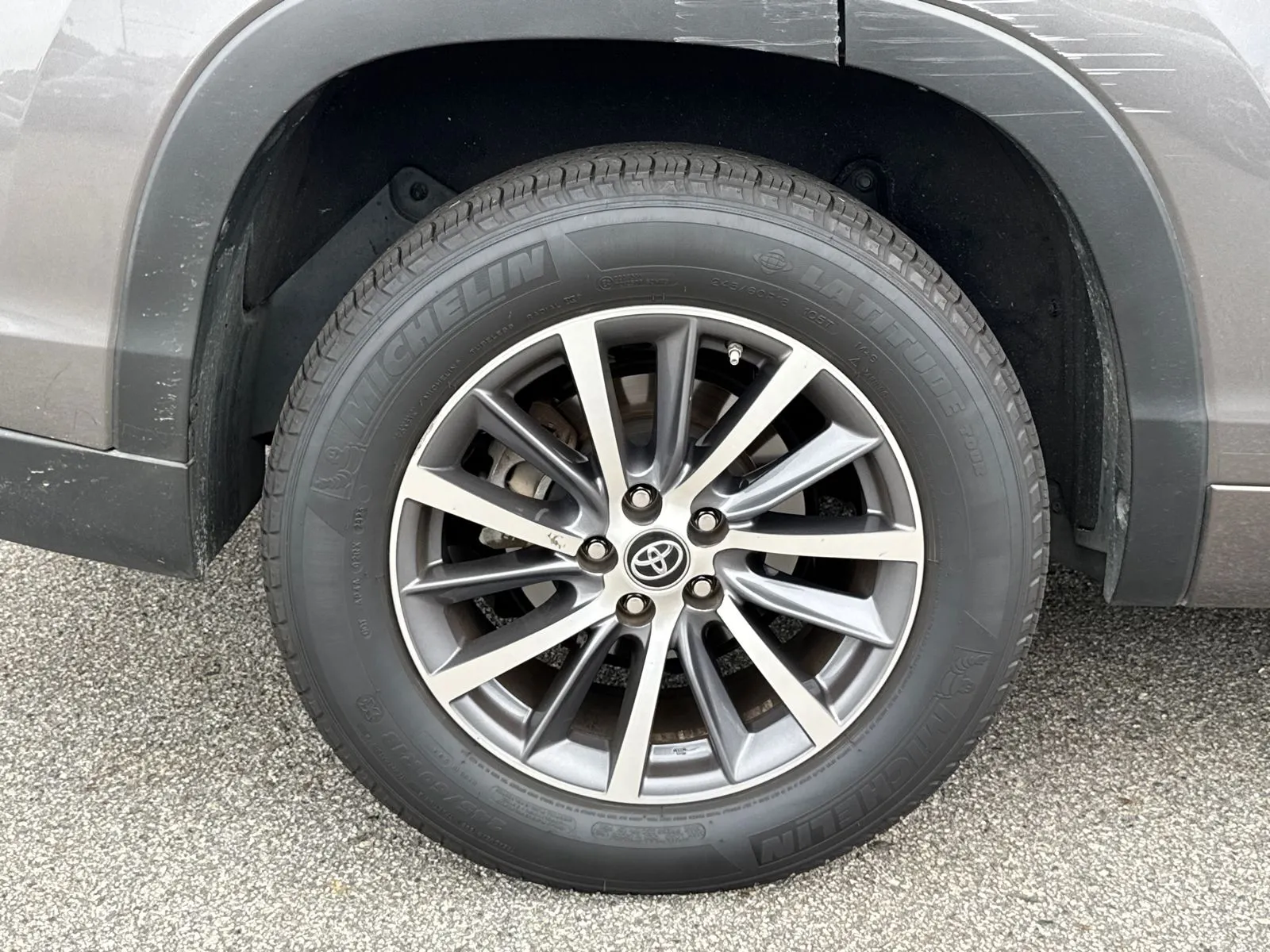 2018 Toyota Highlander XLE - Photo 17