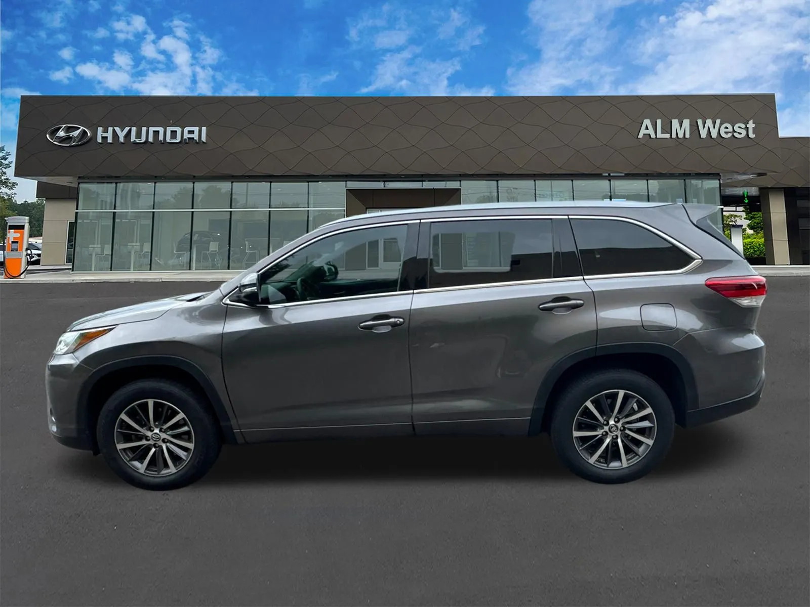 2018 Toyota Highlander XLE - Photo 8
