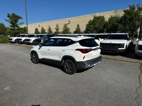 Another view of 2023 Kia Seltos S for sale in Lithia Springs, GA at ALM Hyundai West