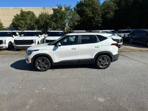 Photos of 2023 Kia Seltos S for sale in Lithia Springs, GA at ALM Hyundai West