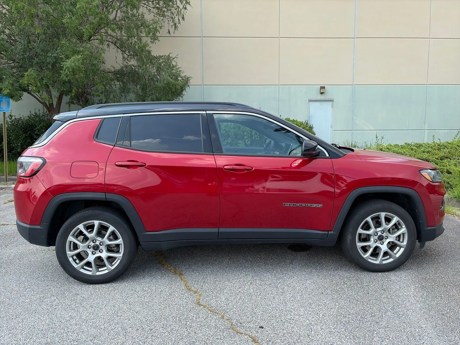 2025 Jeep Compass Limited - Photo 7