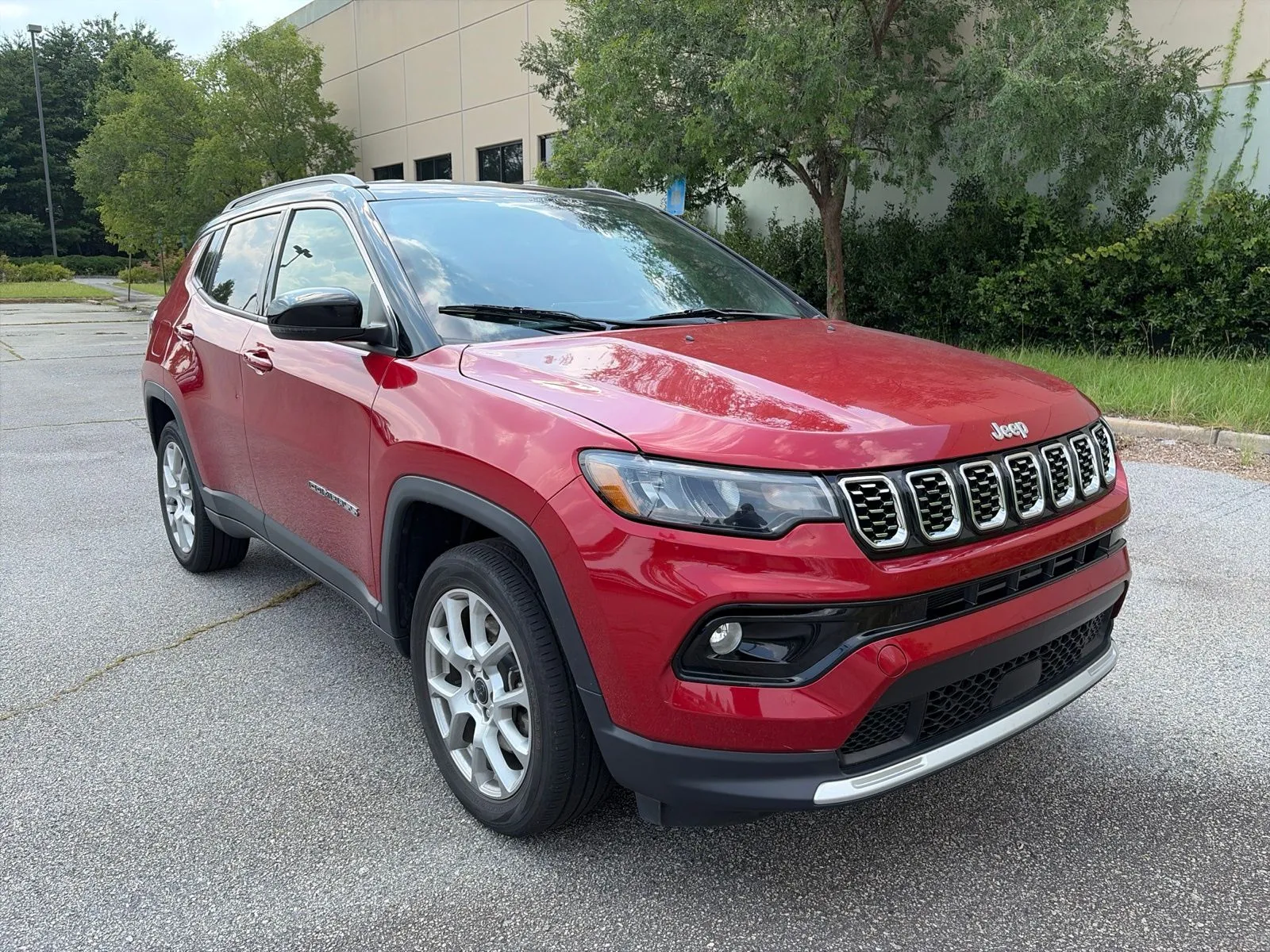 2025 Jeep Compass Limited - Photo 8