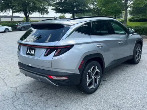 More photos of 2024 Hyundai Tucson Hybrid Limited at ALM Hyundai West, GA