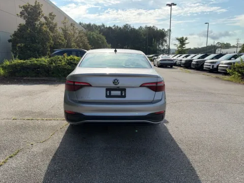 More photos of 2024 Volkswagen Jetta 1.5T SE at ALM Hyundai West, GA