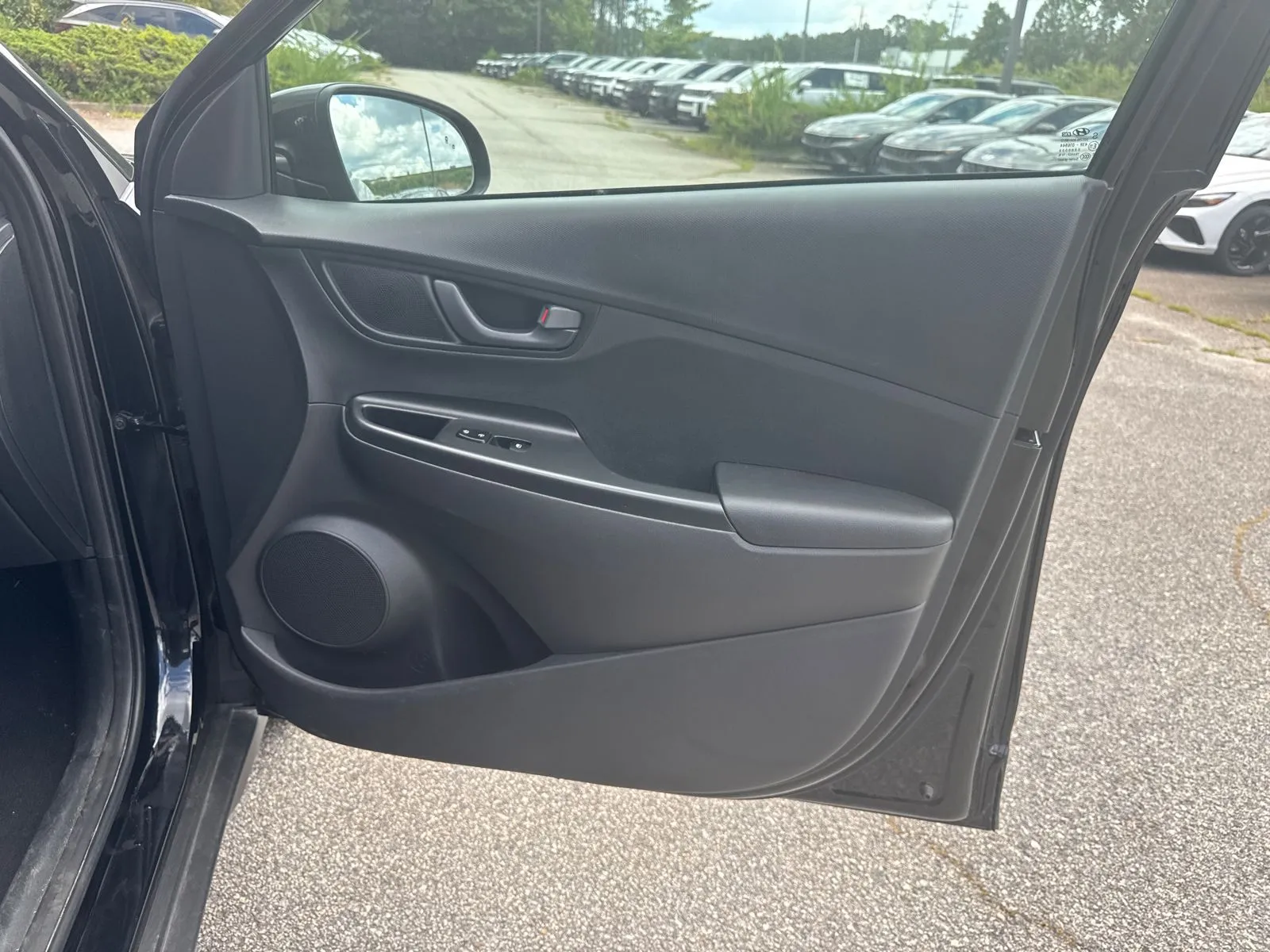 2023 Hyundai Kona SEL - Photo 14