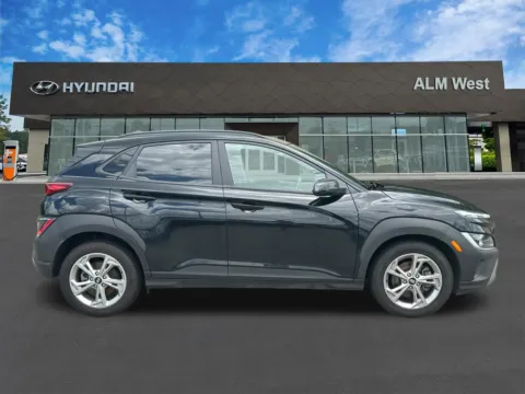 More photos of 2023 Hyundai Kona SEL at ALM Hyundai West, GA