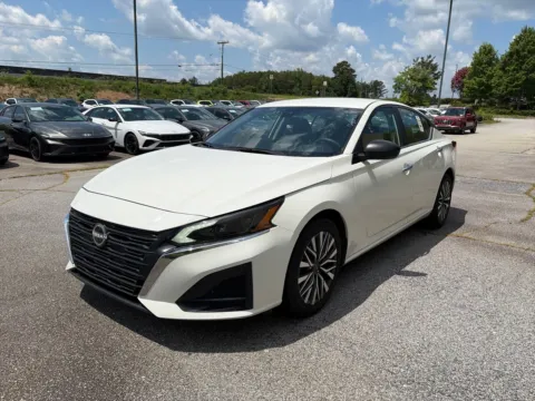 Photos of 2025 Nissan Altima 2.5 SV for sale in Lithia Springs, GA at ALM Hyundai West