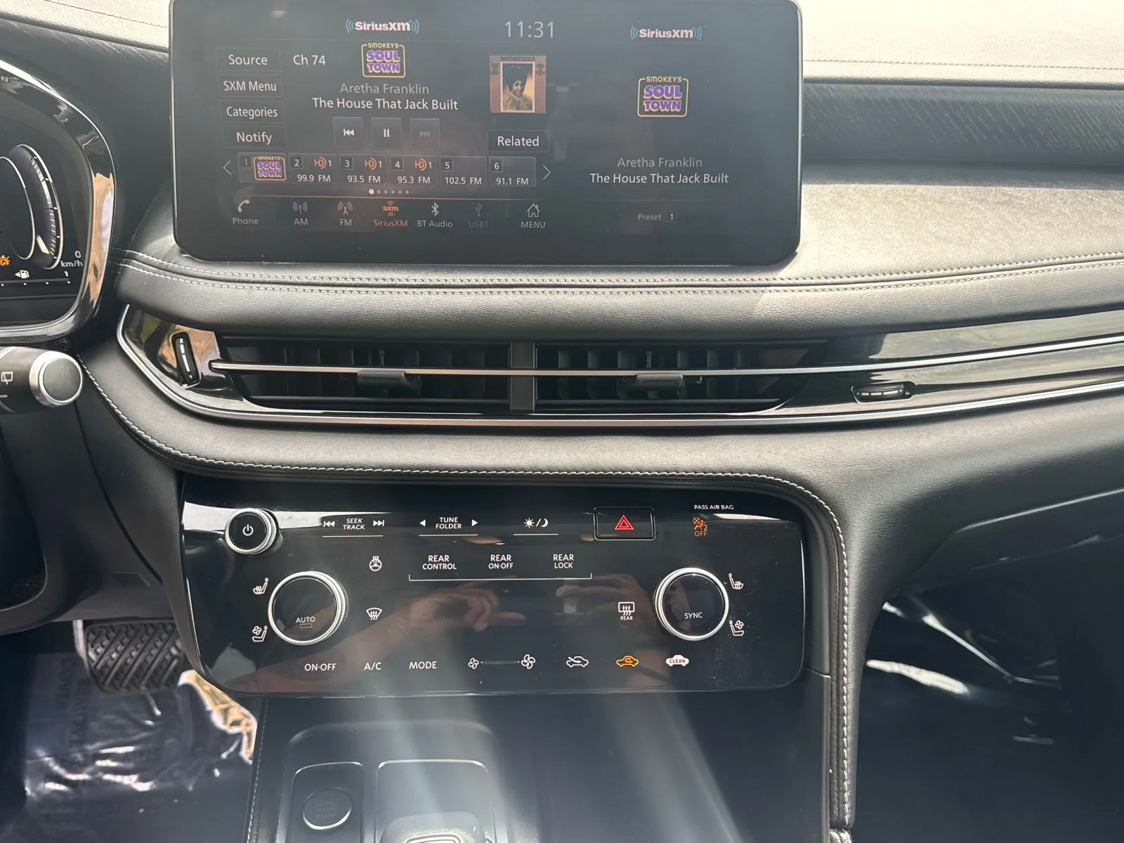 2022 INFINITI QX60 SENSORY - Photo 29