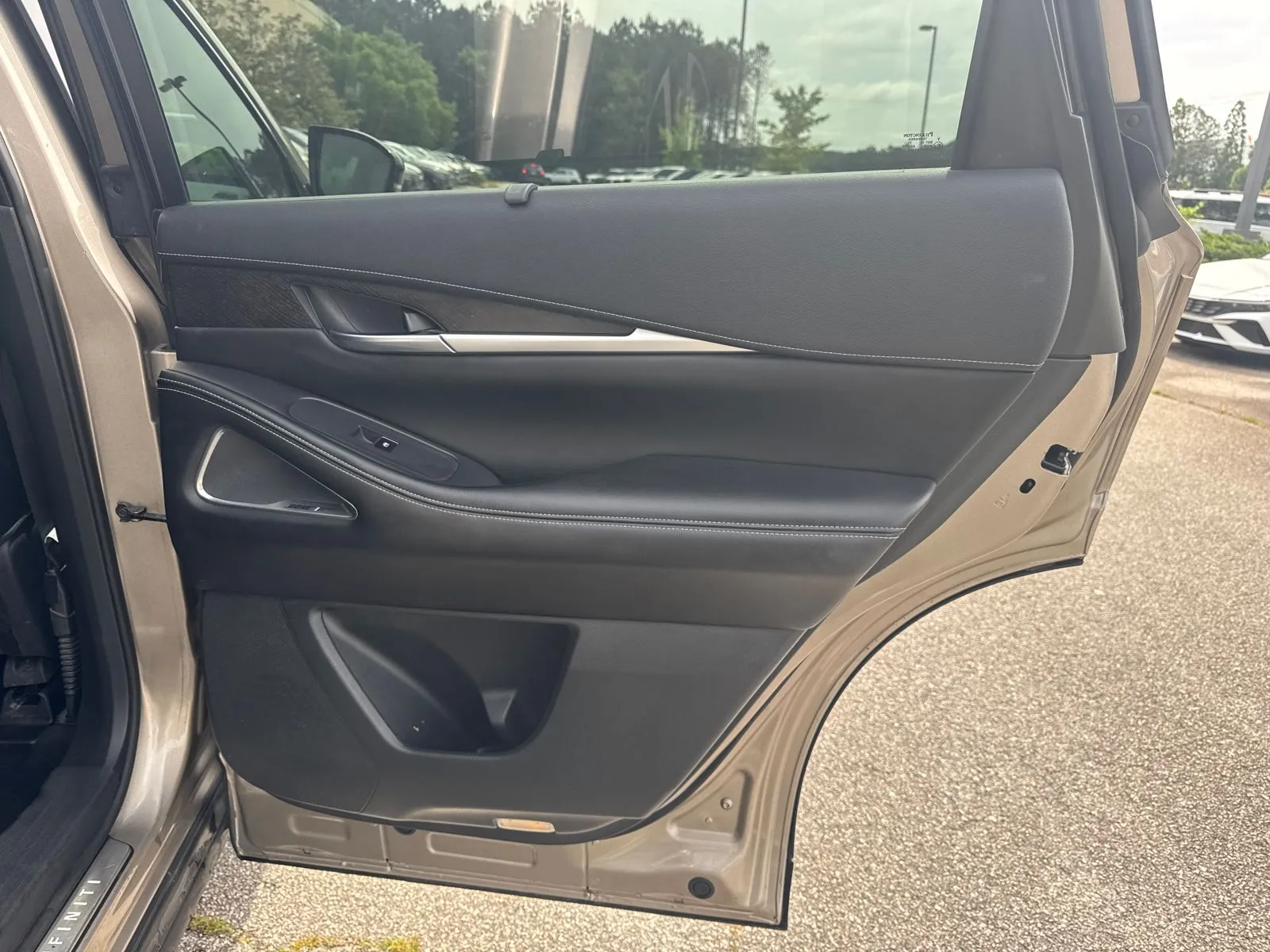 2022 INFINITI QX60 SENSORY - Photo 16