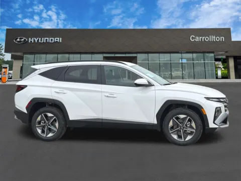 More photos of 2026 Hyundai Tucson Hybrid SEL at ALM Hyundai West, GA
