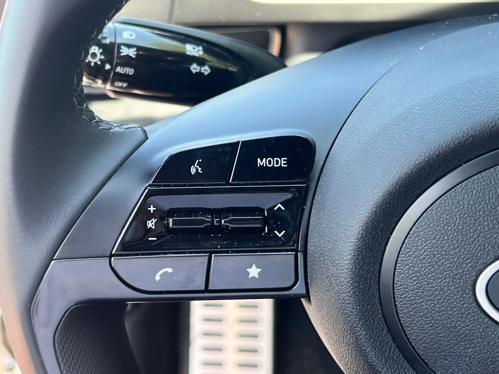 2025 Hyundai Elantra SEL - Photo 22