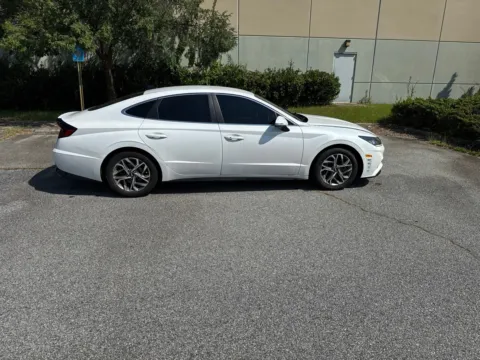 More photos of 2022 Hyundai Sonata SEL at ALM Hyundai West, GA