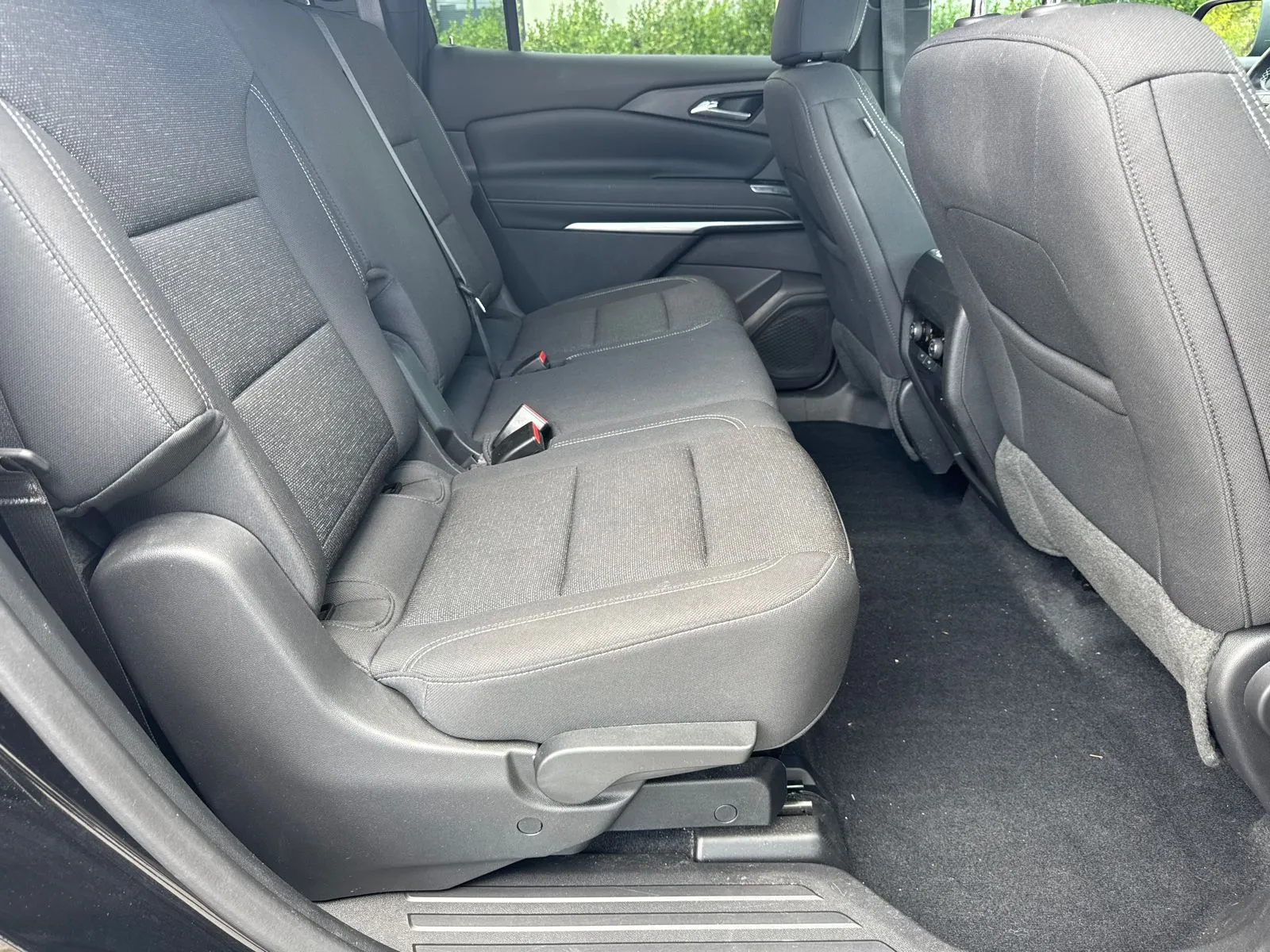 2024 Chevrolet Traverse LS - Photo 15