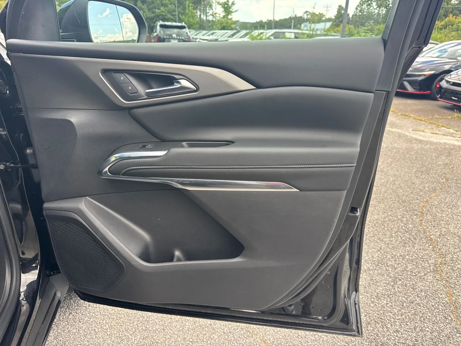 2024 Chevrolet Traverse LS - Photo 14
