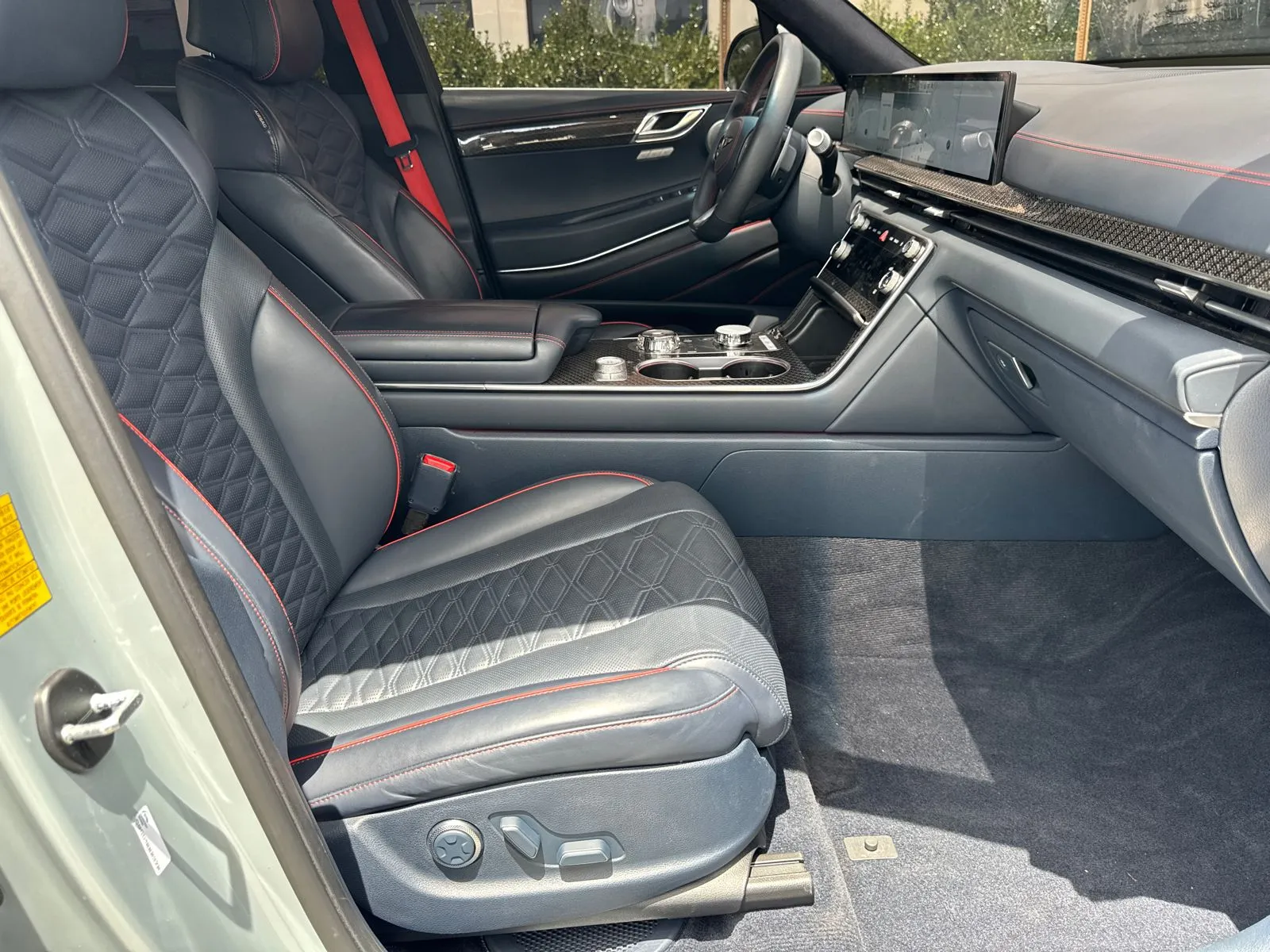 2025 GENESIS GV80 Coupe E-SC - Photo 13