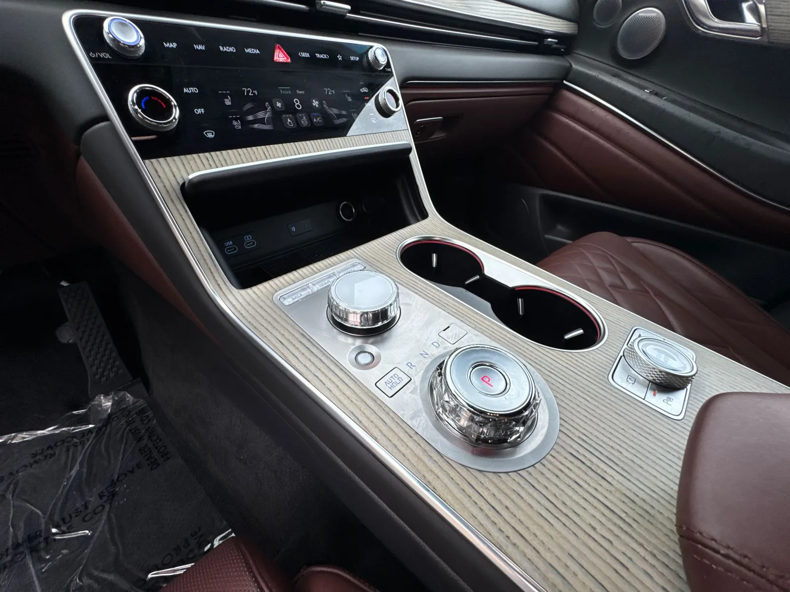 2025 GENESIS GV80 Prestige - Photo 31