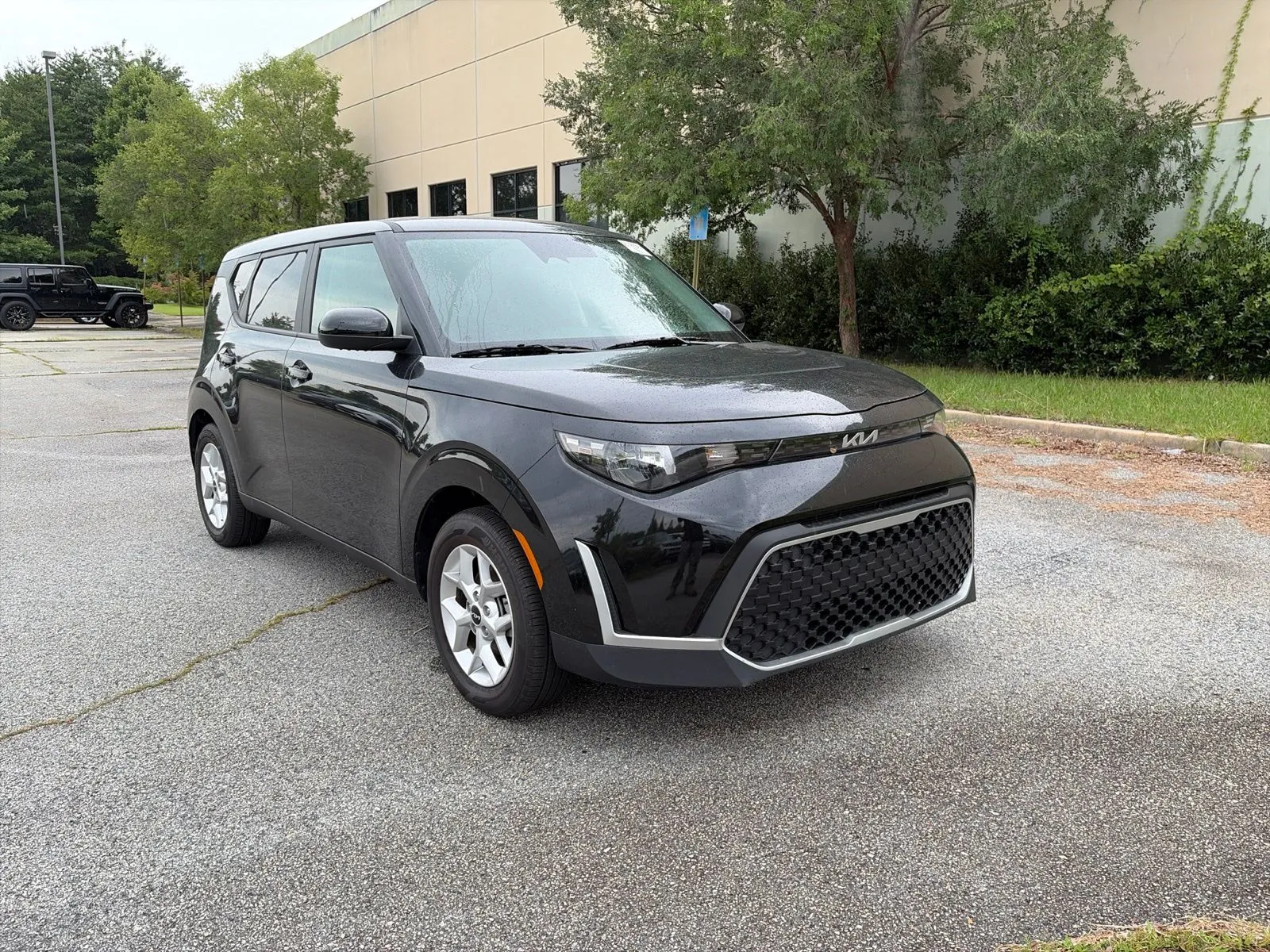2025 Kia Soul LX - Photo 8