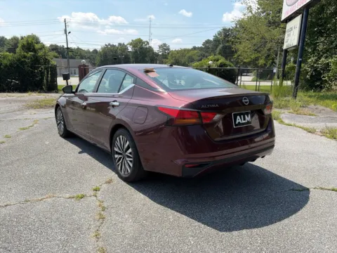 More photos of 2024 Nissan Altima 2.5 SV at ALM Hyundai West, GA