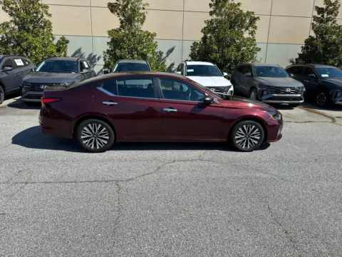 More photos of 2024 Nissan Altima 2.5 SV at ALM Hyundai West, GA