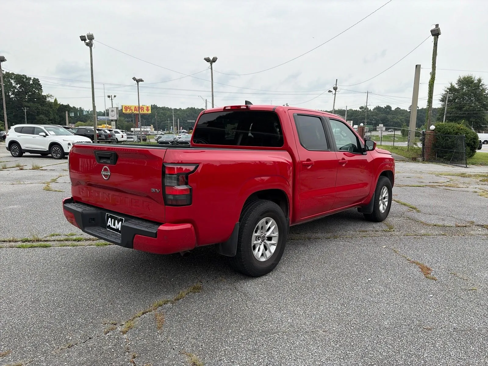 2024 Nissan Frontier SV - Photo 6