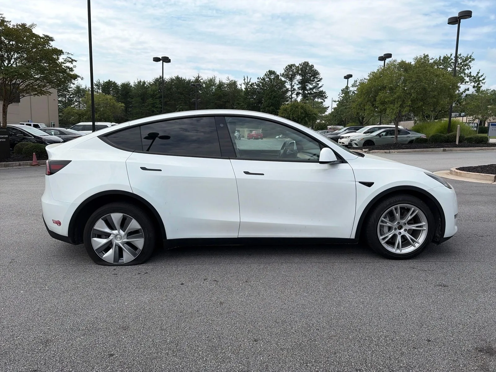 2023 Tesla Model Y Long Range - Photo 7