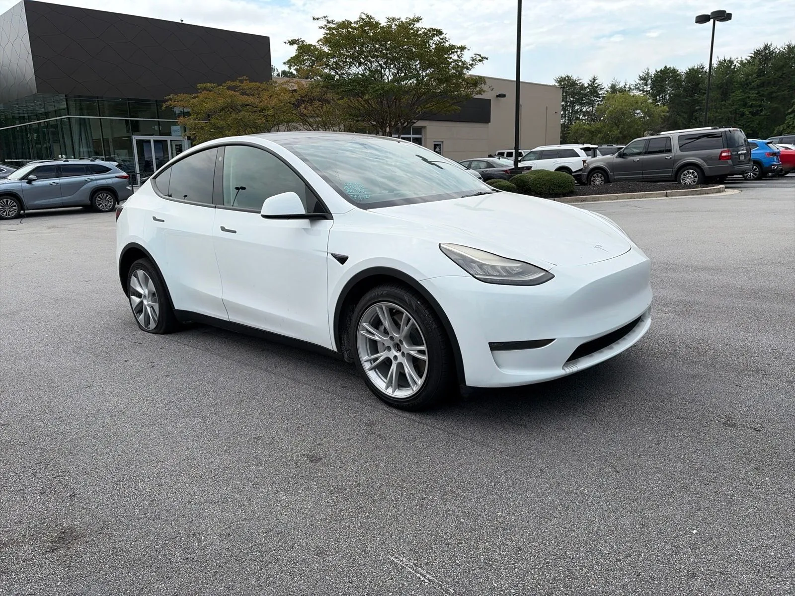 2023 Tesla Model Y Long Range - Photo 8