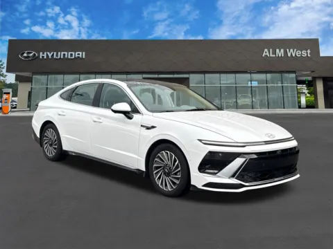 Another view of 2024 Hyundai Sonata Hybrid Limited for sale in Lithia Springs, GA at ALM Hyundai West
