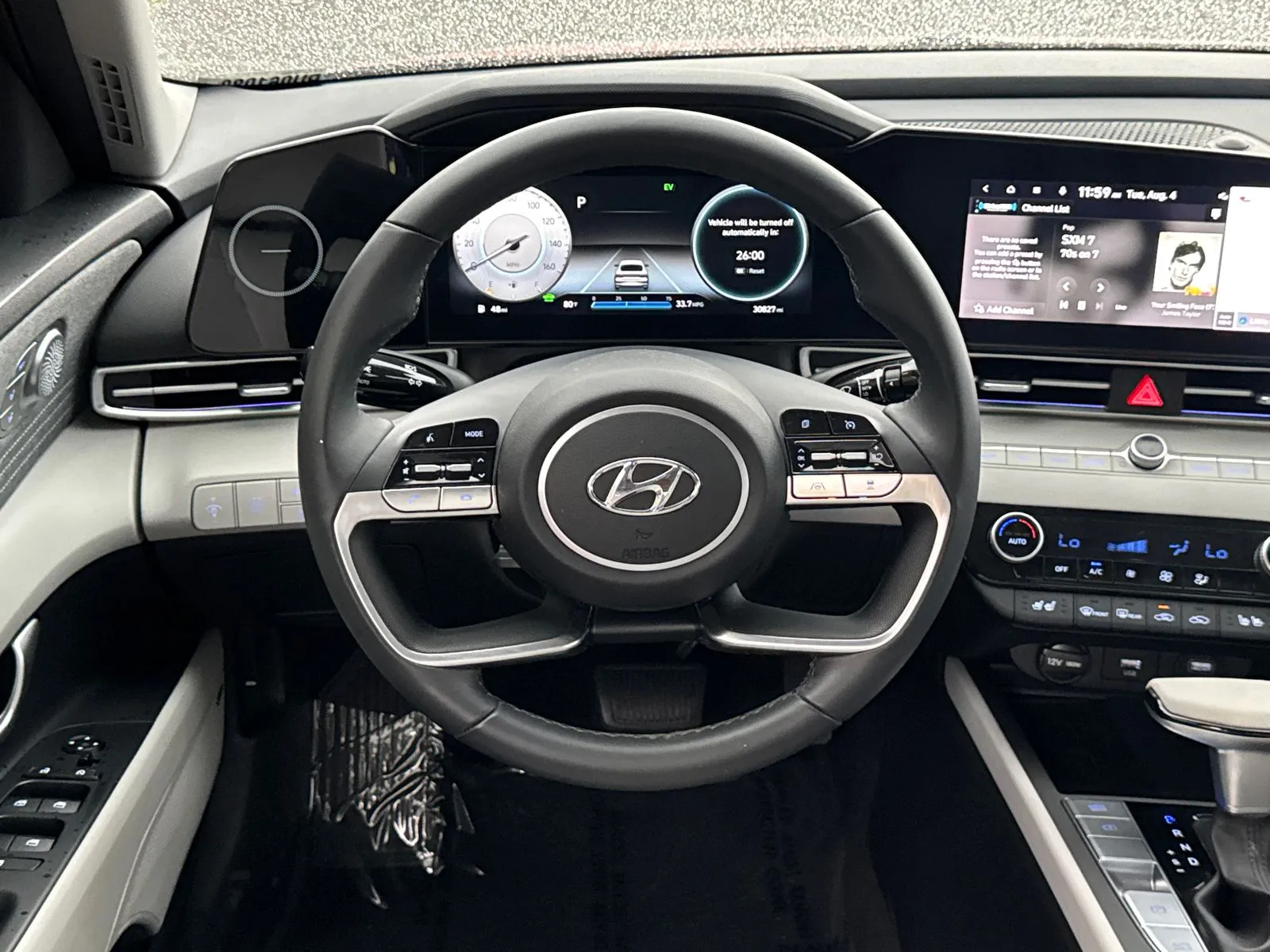 2023 Hyundai Elantra Limited - Photo 23