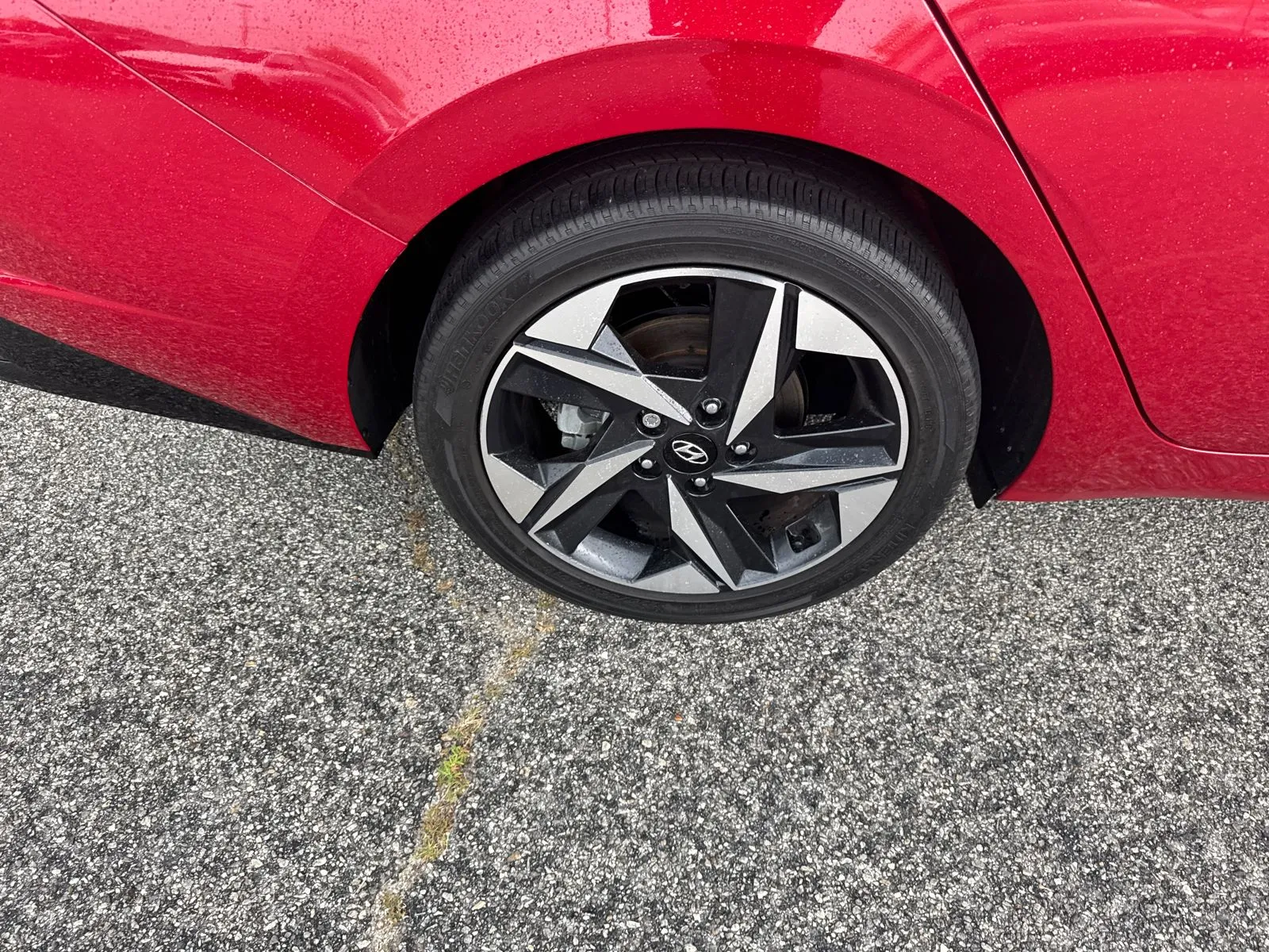 2023 Hyundai Elantra Limited - Photo 17