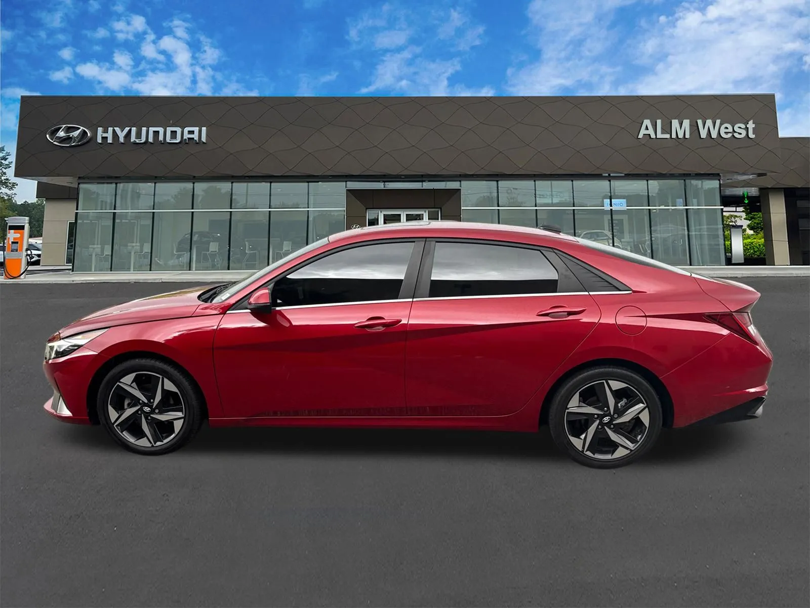 2023 Hyundai Elantra Limited - Photo 8