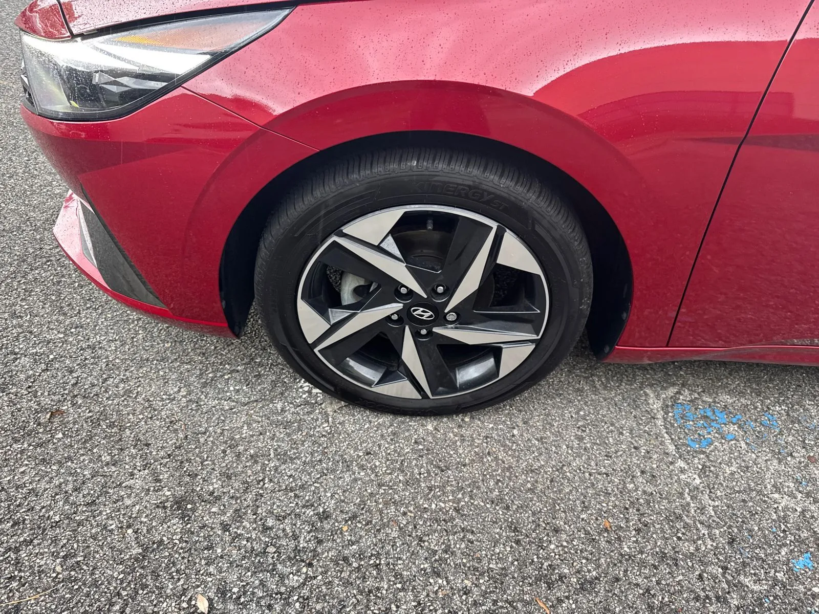 2023 Hyundai Elantra Limited - Photo 11